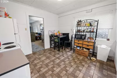 3496 Harrison Ave, Astoria, OR 97103 - Photo 25