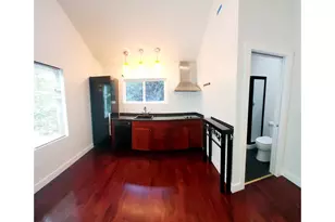 745 SW Maplecrest Dr, Portland, OR 97219 - Photo 35