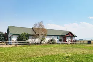 84142 Alpine Ln, Joseph, OR 97846 - Photo 3