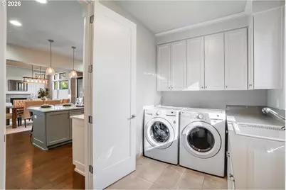 16234 Waluga Dr, Lake Oswego, OR 97035 - Photo 15