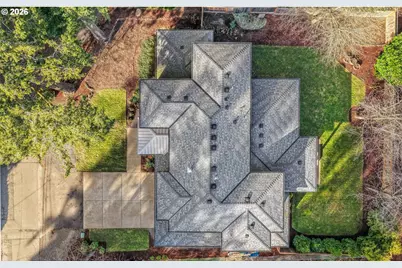 16234 Waluga Dr, Lake Oswego, OR 97035 - Photo 37