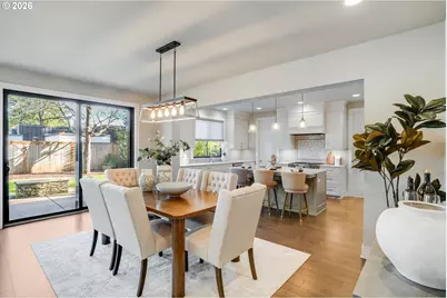 16234 Waluga Dr, Lake Oswego, OR 97035 - Photo 9