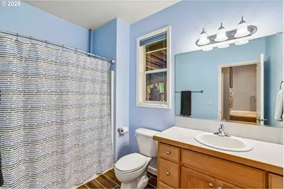 8297 SW Hayden Dr, Beaverton, OR 97007 - Photo 21