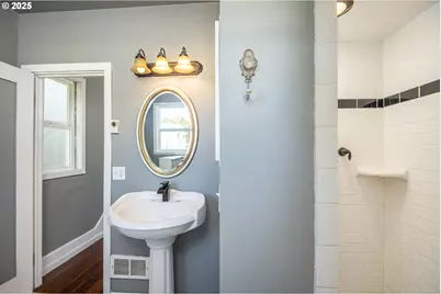 289 Harbor St, Florence, OR 97439 - Photo 27