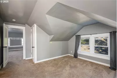 289 Harbor St, Florence, OR 97439 - Photo 33