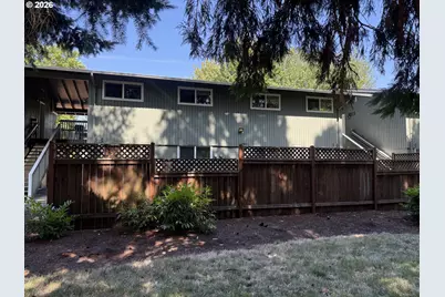 1735 Cleveland Pl, Eugene, OR 97402 - Photo 3