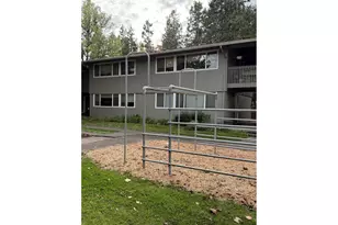 1735 Cleveland Pl, Eugene, OR 97402 - Photo 3