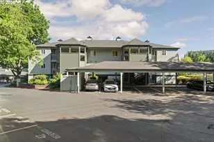 4970 S Landing Dr, Portland, OR 97239 - Photo 21