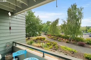 4970 S Landing Dr, Portland, OR 97239 - Photo 5