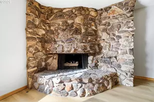 7628 N Dwight Ave, Portland, OR 97203 - Photo 25