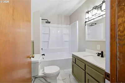 7628 N Dwight Ave, Portland, OR 97203 - Photo 21