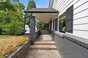 7628 N Dwight Ave, Portland, OR 97203 - Photo 5