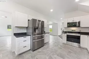 95580 S Coos River Ln, Coos Bay, OR 97420 - Photo 13
