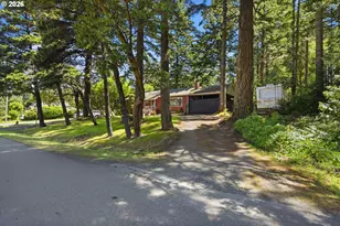 1780 Jackson St, Port Orford, OR 97465 - Photo 31