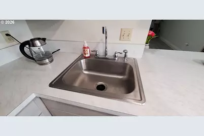 8616 NE Mason Dr #6, Vancouver, WA 98662 - Photo 7