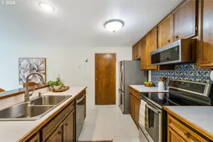 101 Westbrook Way, Eugene, OR 97405 - Photo 13