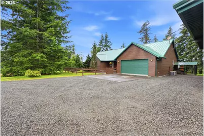 37620 SE Hidden Falls Rd, Washougal, WA 98671 - Photo 3