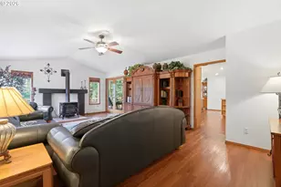 37620 SE Hidden Falls Rd, Washougal, WA 98671 - Photo 9