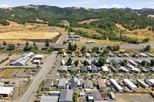 5 Manor Loop, Roseburg, OR 97471 - Photo 31
