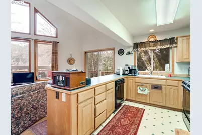 71397 Fishhawk Rd, Clatskanie, OR 97016 - Photo 13