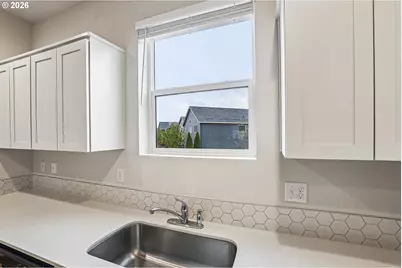 7803 NW Spirea St, Portland, OR 97229 - Photo 9