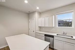 7803 NW Spirea St, Portland, OR 97229 - Photo 7