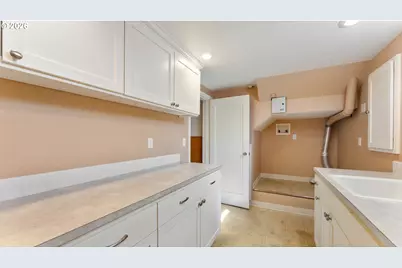 7256 N Chautauqua Blvd, Portland, OR 97217 - Photo 39