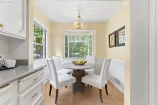 7256 N Chautauqua Blvd, Portland, OR 97217 - Photo 13
