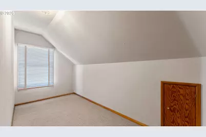 7256 N Chautauqua Blvd, Portland, OR 97217 - Photo 29