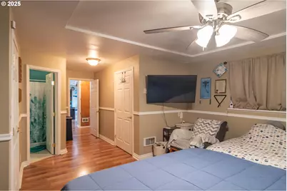 663 NE Knoll Ave, Roseburg, OR 97470 - Photo 21