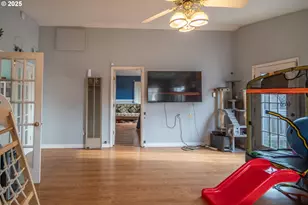 663 NE Knoll Ave, Roseburg, OR 97470 - Photo 13