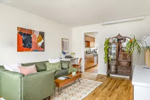 1011 NE Emerson St, Portland, OR 97211 - Photo 3