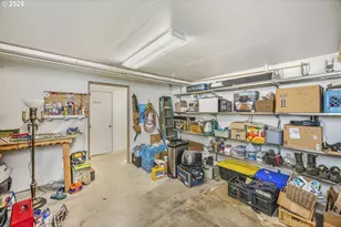 1011 NE Emerson St, Portland, OR 97211 - Photo 33