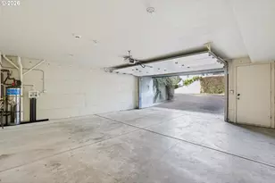 1776 SW Montgomery Dr, Portland, OR 97201 - Photo 37