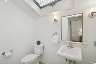 1776 SW Montgomery Dr, Portland, OR 97201 - Photo 23