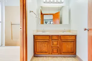 8748 Enclid St, Salem, OR 97305 - Photo 21