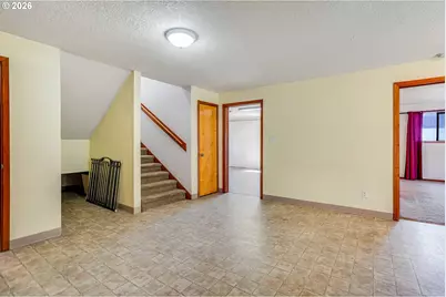 8748 Enclid St, Salem, OR 97305 - Photo 23