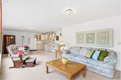 4696 NE Windward Pl, Lincoln City, OR 97367 - Photo 17