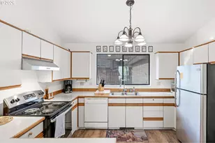 4696 NE Windward Pl, Lincoln City, OR 97367 - Photo 13