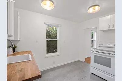 1131 Leonard St, Oregon City, OR 97045 - Photo 13
