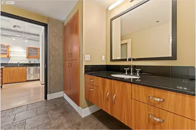 333 NW 9th Ave #609, Portland, OR 97209 - Photo 33