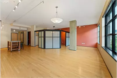 333 NW 9th Ave #609, Portland, OR 97209 - Photo 7