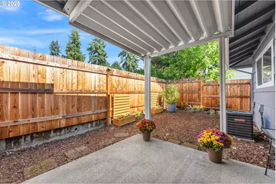 15745 SW Queen Victoria Pl, King City, OR 97224 - Photo 25