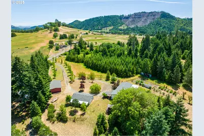 982 Reston Rd, Roseburg, OR 97471 - Photo 43