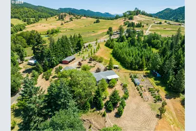 982 Reston Rd, Roseburg, OR 97471 - Photo 35