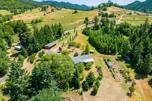 982 Reston Rd, Roseburg, OR 97471 - Photo 35