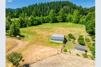 982 Reston Rd, Roseburg, OR 97471 - Photo 41
