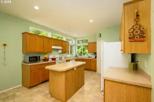 982 Reston Rd, Roseburg, OR 97471 - Photo 15