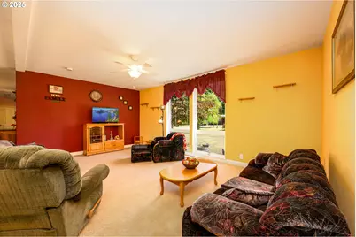 982 Reston Rd, Roseburg, OR 97471 - Photo 27