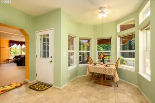 982 Reston Rd, Roseburg, OR 97471 - Photo 17